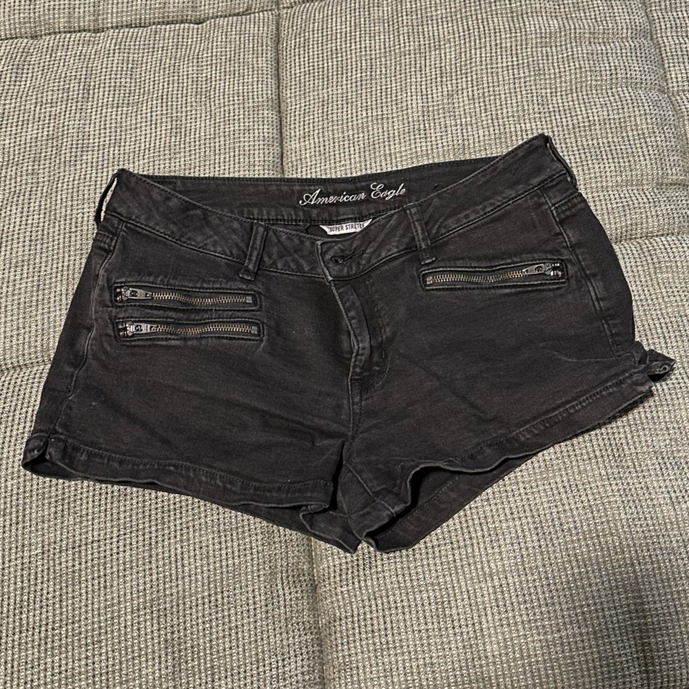 American Eagle Super Stretch Black Zippered Shorts Size 12